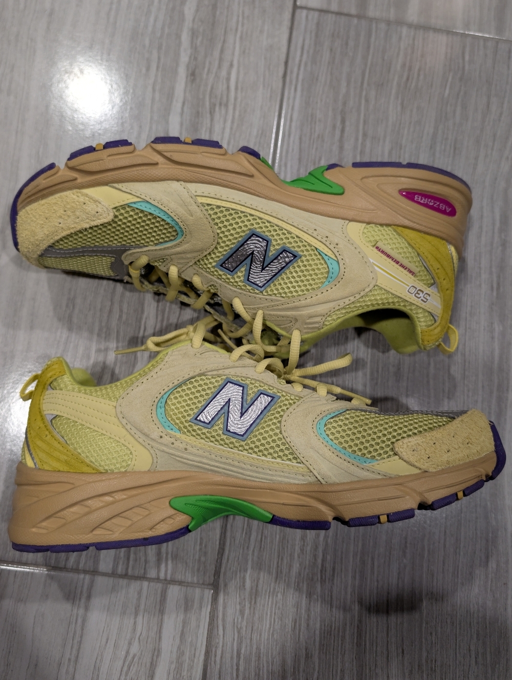New Balance 530 Salehe Sz 10